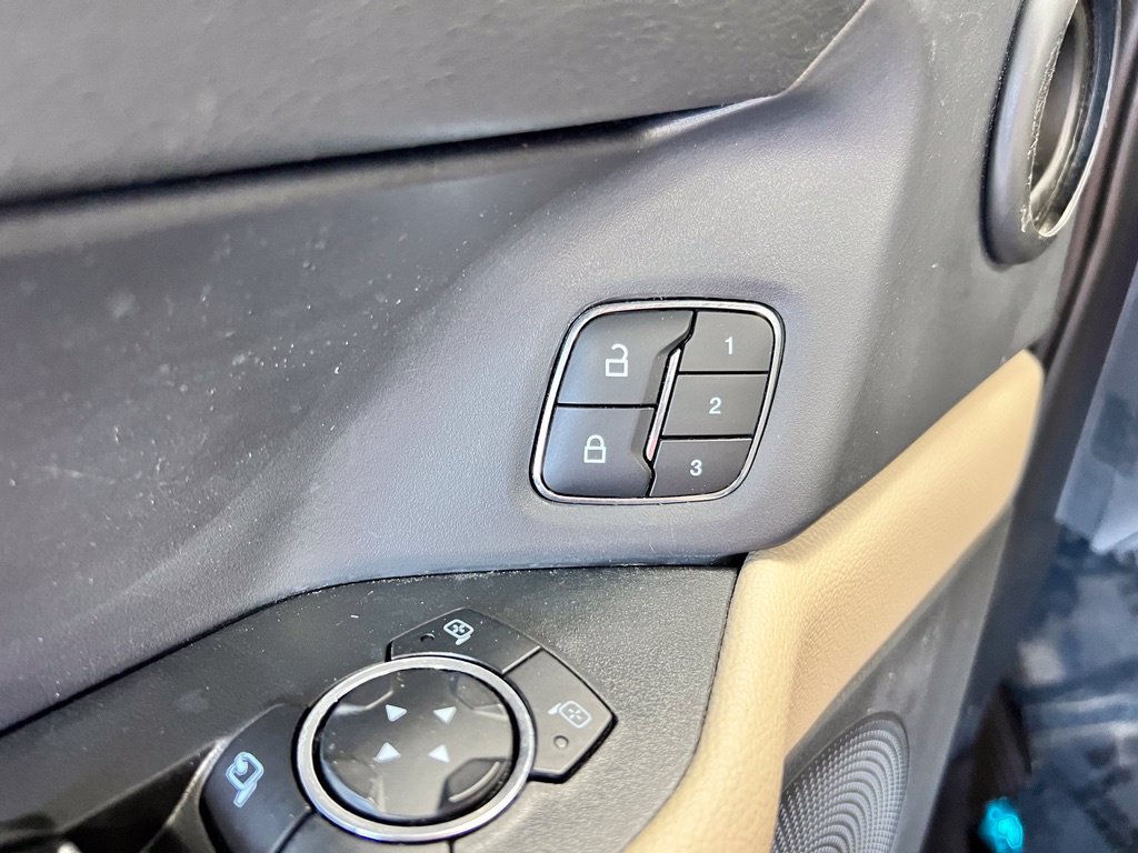 Used 2024 Ford Expedition Limited RWD image 25