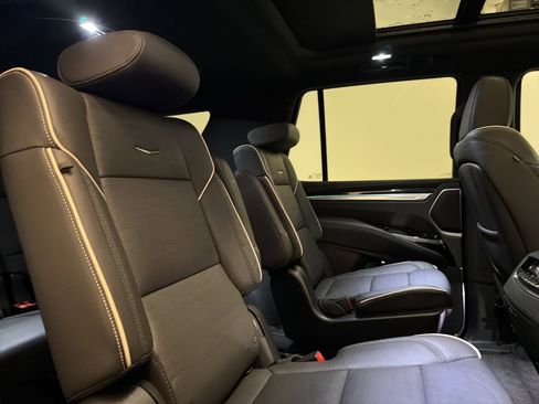 Used 2025 Cadillac Escalade Sport w/ Touring Package AWD/4WD image 30