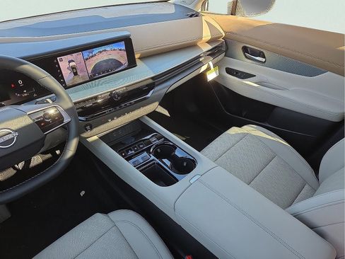 New 2026 Nissan Murano Platinum w/ Technology Package AWD/4WD image 12