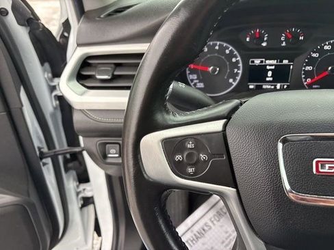 Used 2019 GMC Acadia SLE image 17