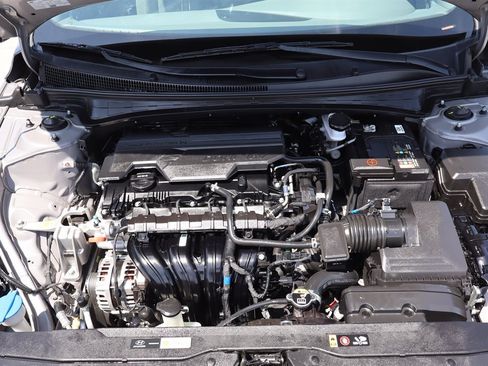 Used 2023 Hyundai Elantra SEL FWD image 43