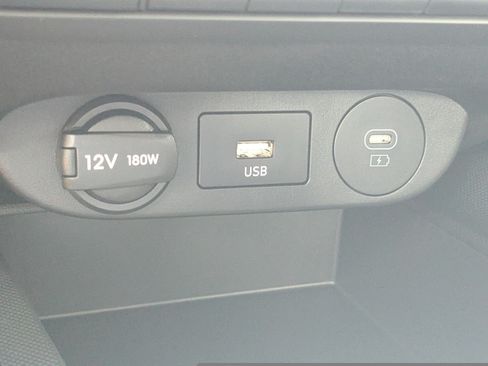 New 2026 Hyundai Elantra Hybrid FWD image 23