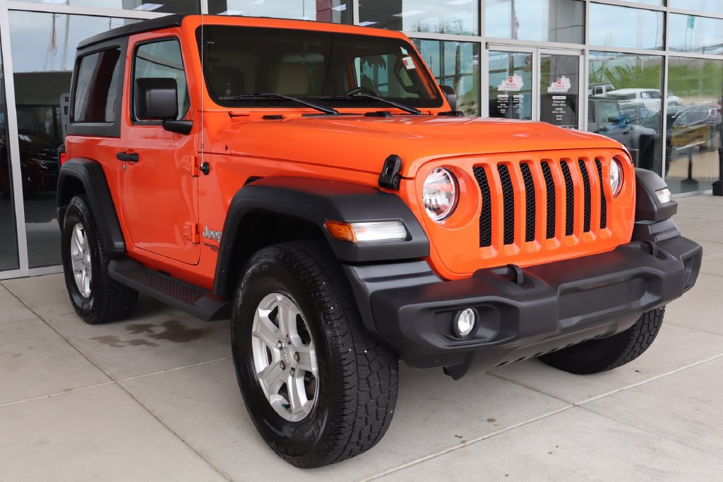 Used 2020 Jeep Wrangler Sport AWD/4WD image 1