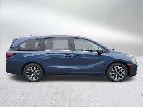 New 2026 Honda Odyssey EX-L image 8