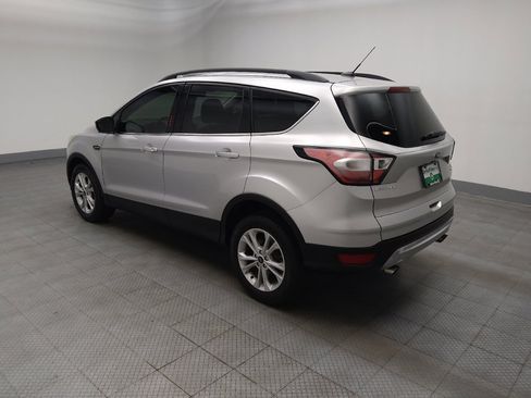 Used 2017 Ford Escape SE w/ Equipment Group 201A FWD image 3