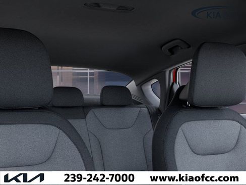 New 2025 Kia K4 LXS image 27