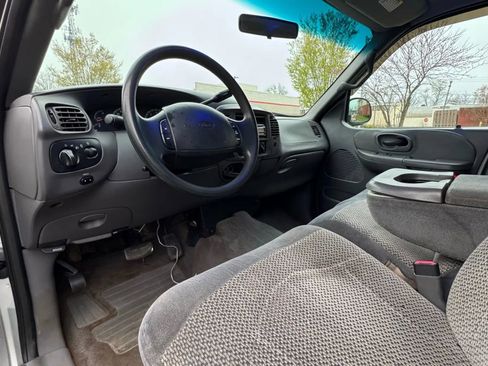 Used 2001 Ford F150 4x4 SuperCrew image 10