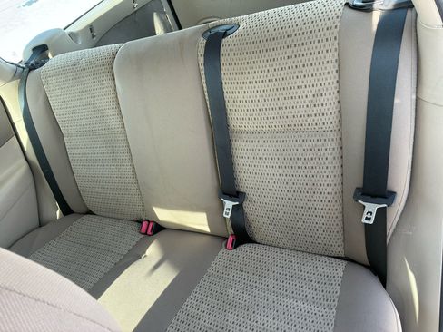 Used 2006 Ford Focus SE image 18