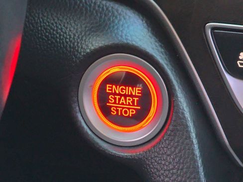 Used 2018 Honda Accord Touring image 24