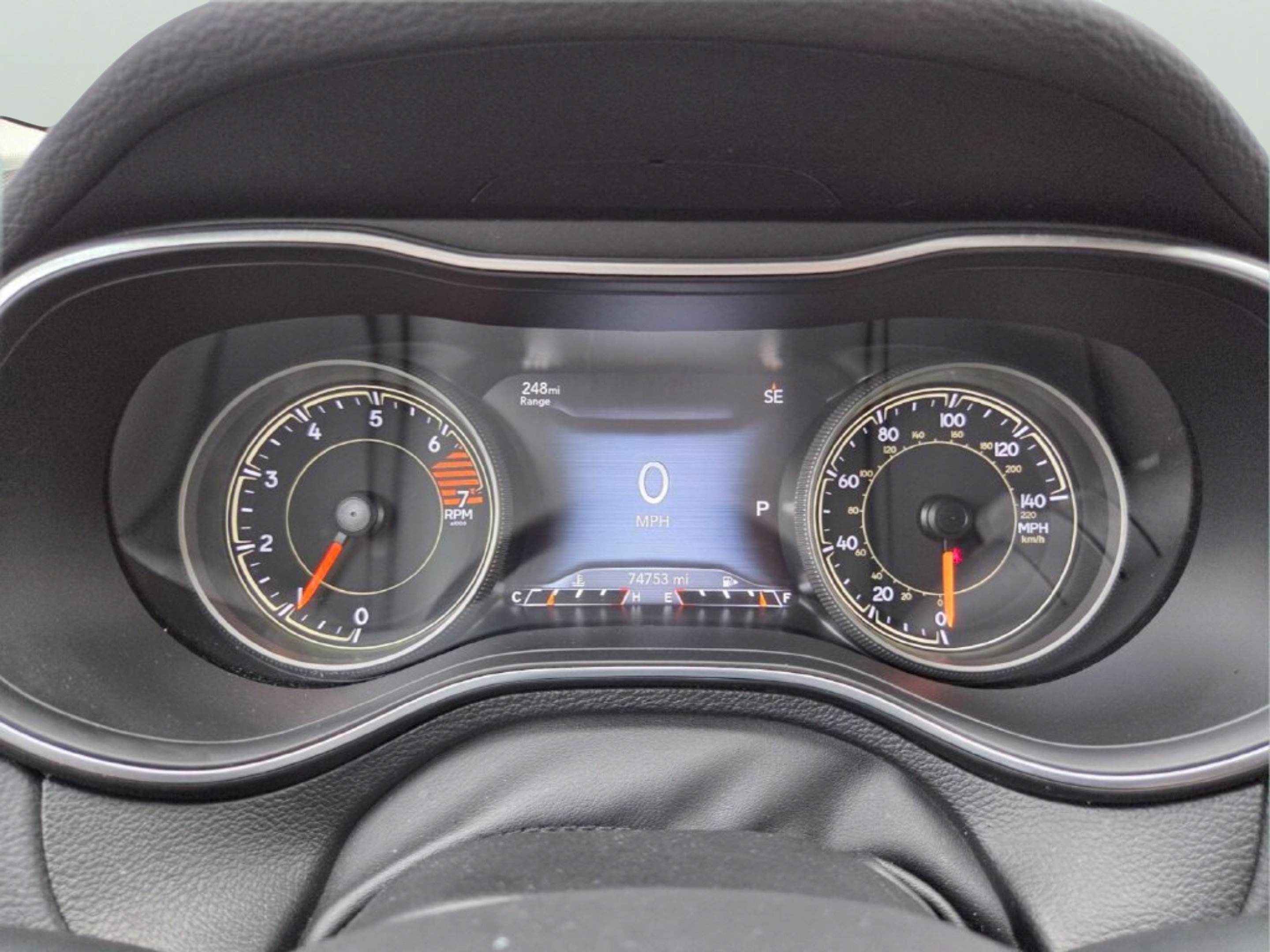 Used 2023 Jeep Cherokee Altitude Lux AWD/4WD image 25