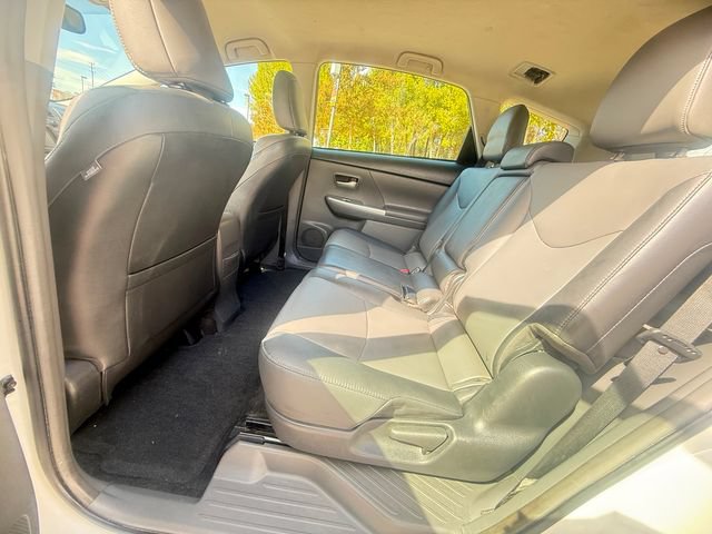 Used 2014 Toyota Prius V Five FWD image 29