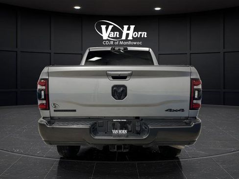 Used 2023 RAM 2500 Big Horn w/ Night Edition image 11