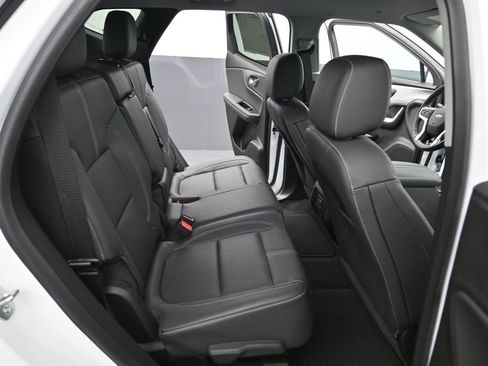 Used 2024 Chevrolet Blazer LT image 12