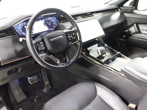 Certified 2024 Land Rover Range Rover Sport Dynamic SE image 4