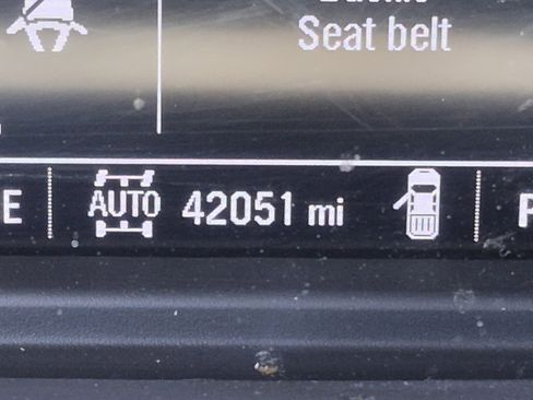Used 2022 Chevrolet Silverado 1500 Custom AWD/4WD image 28