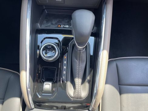 New 2026 GMC Canyon Denali AWD/4WD image 16
