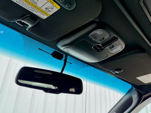 Used 2012 Ford Escape Limited image 29