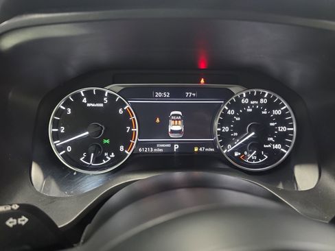 Used 2024 Nissan Rogue S FWD image 18