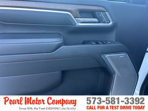 Used 2024 Chevrolet Silverado 2500 High Country w/ High Country Premium Package AWD/4WD image 9