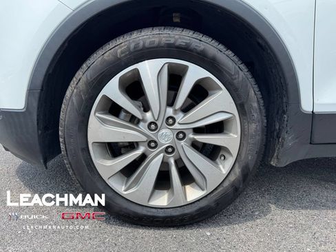 Used 2020 Buick Encore Preferred FWD image 8