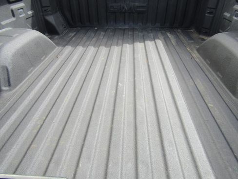 Used 2022 GMC Sierra 1500 SLE AWD/4WD image 10