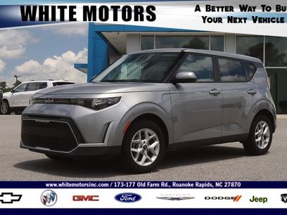 Used 2024 Kia Soul LX w/ Option Group 015