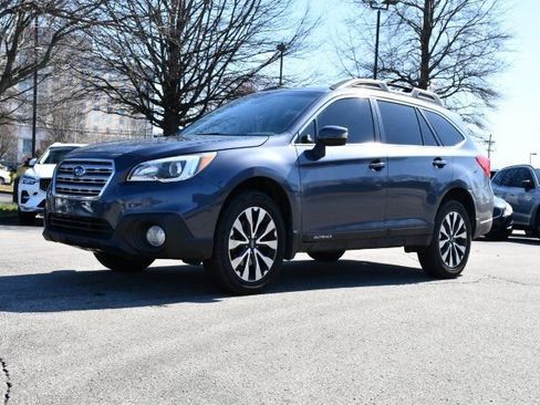 Used 2017 Subaru Outback 2.5i Limited image 3