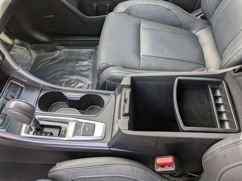 Used 2020 Subaru Ascent Limited w/ Technology Package image 29