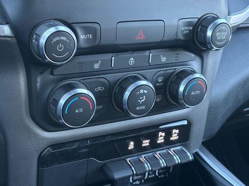 Used 2021 RAM 1500 Big Horn image 19