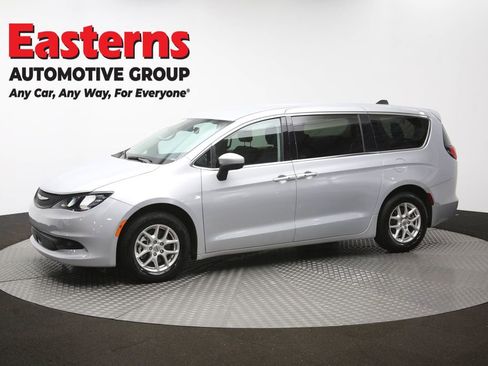 Used 2023 Chrysler Voyager LX FWD image 57