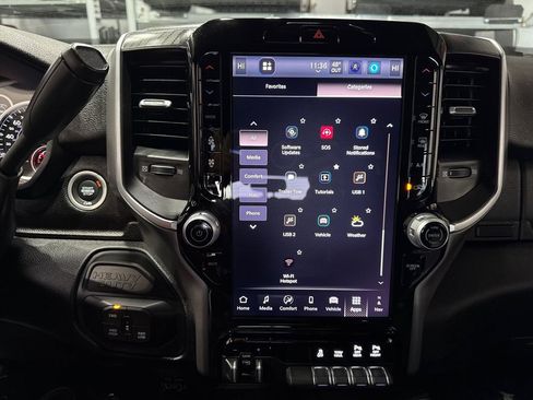 Used 2026 RAM 2500 Big Horn AWD/4WD image 94