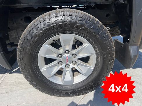 Used 2022 GMC Sierra 1500 SLE w/ LPO, GMC Protection Package AWD/4WD image 21