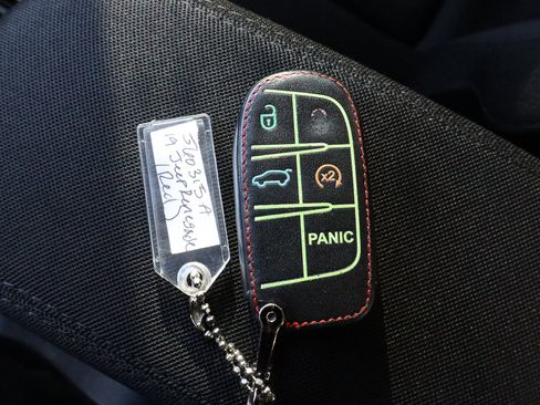 Used 2019 Jeep Renegade Latitude image 29