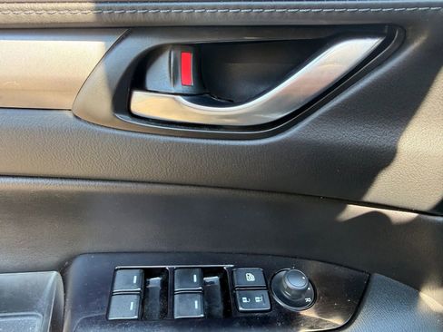 Used 2021 MAZDA CX-5 Touring w/ Touring Preferred SV Package image 9