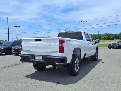 Used 2024 Chevrolet Silverado 2500 Custom w/ Custom Convenience Package AWD/4WD image 20