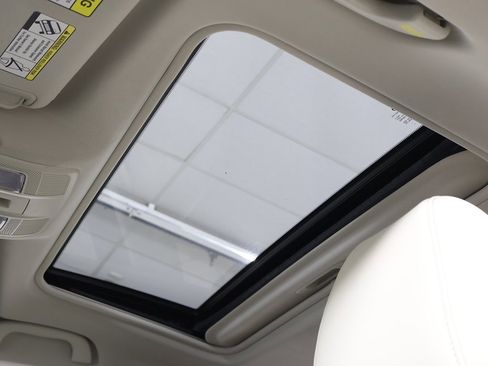 Used 2017 MAZDA CX-5 Touring w/ Preferred Equipment Package image 22