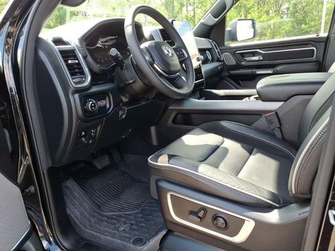 Used 2025 RAM 1500 Laramie w/ Night Edition AWD/4WD image 13