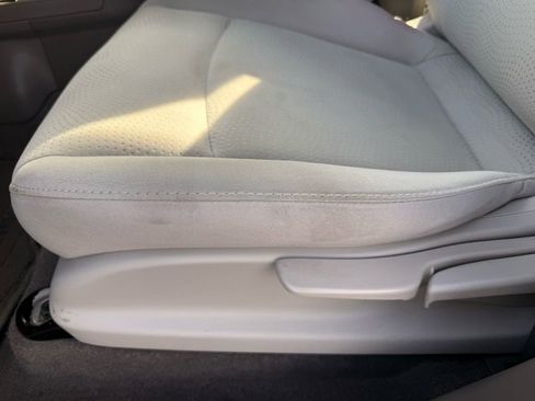 Used 2013 Nissan Leaf SV w/ LED & Quick Charge Pkg image 18