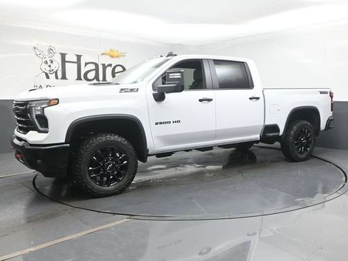 New 2026 Chevrolet Silverado 2500 LT w/ Trail Boss Package AWD/4WD image 10