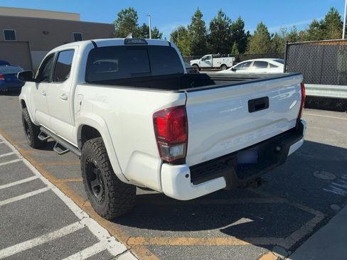 Used 2019 Toyota Tacoma SR5 image 4