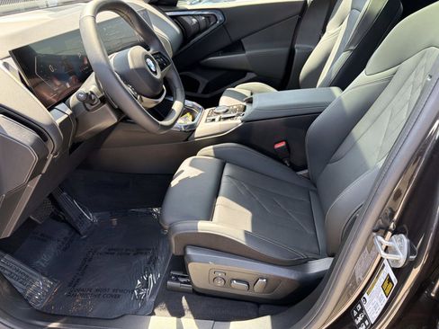 Used 2025 BMW X3 xDrive30i w/ Convenience Package image 14