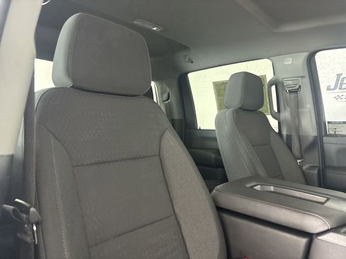 Used 2023 Chevrolet Silverado 2500 LT AWD/4WD image 24