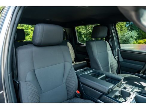 Certified 2026 Toyota Tundra SR5 w/ SR5 Convenience Package AWD/4WD image 18
