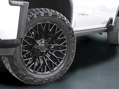 New 2025 GMC Sierra 2500 AT4 w/ AT4 Premium Plus Package image 44