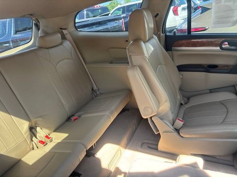 Used 2012 Buick Enclave Leather AWD/4WD image 10