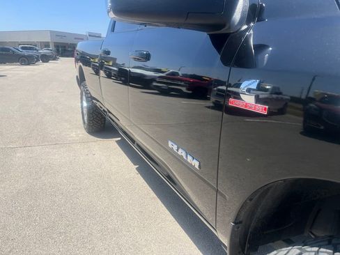 Used 2025 RAM 3500 Laramie w/ Sport Appearance Package AWD/4WD image 14