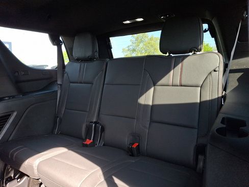 Used 2023 Chevrolet Tahoe RST AWD/4WD image 10