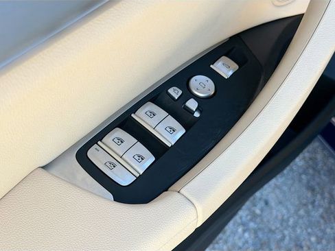 Used 2024 BMW X3 sDrive30i w/ M Sport Package image 23