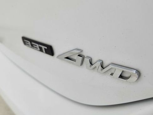 Used 2025 Genesis G70 3.3T Advanced image 19