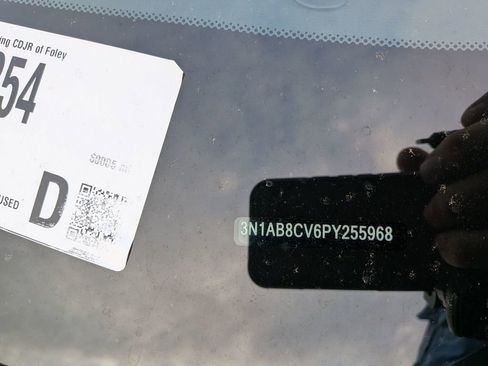 Used 2023 Nissan Sentra SV image 12